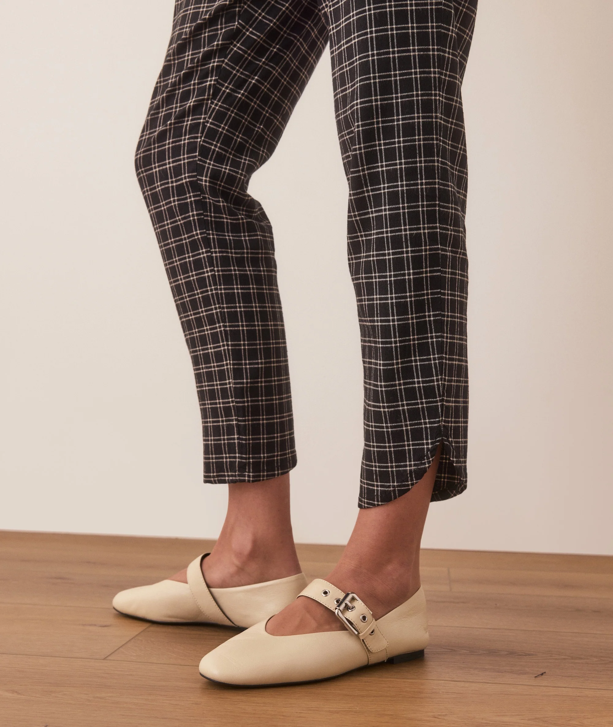 Allison Pant - Image 4