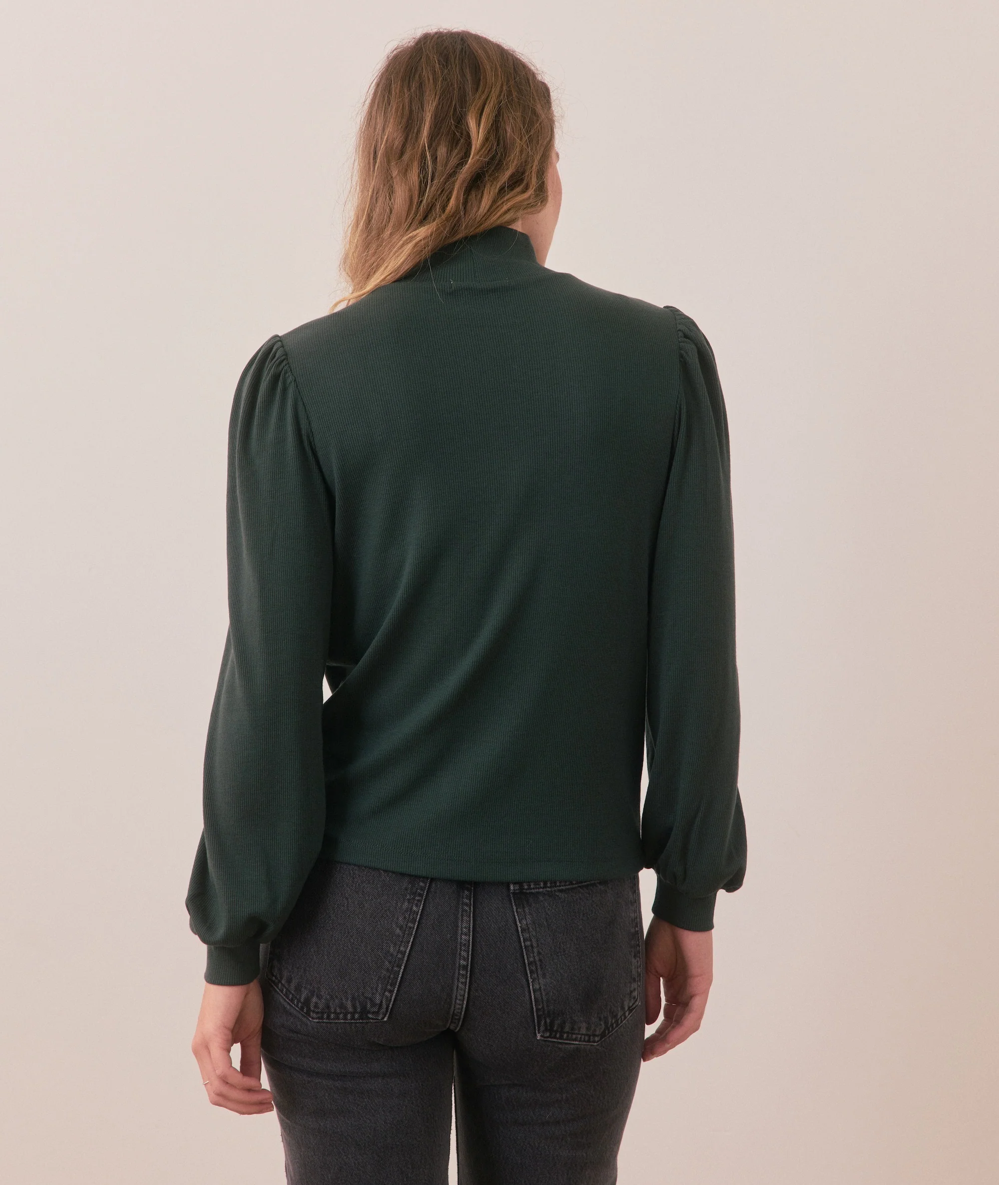 Lexi Puff Sleeve Turtleneck - Image 4